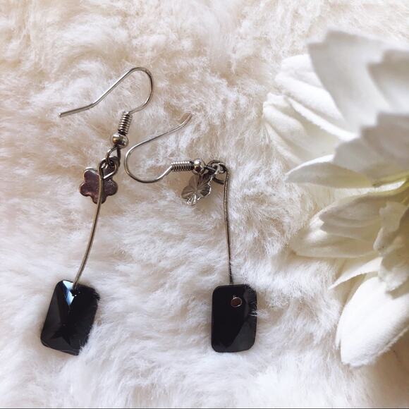 Silver Black Dazzle Earrings - Picture 4 of 10